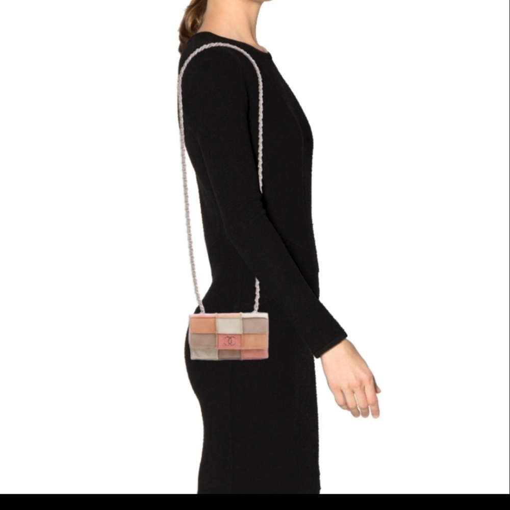 Chanel Mini patchwork shoulder bag - Picture 2 of 5